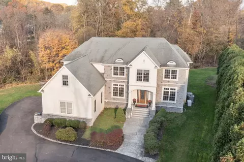 1301 Meadowbrook Ct, Rydal, PA 19046