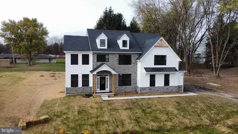 541 Stonewell Ct, Huntingdon Valley, PA 19006