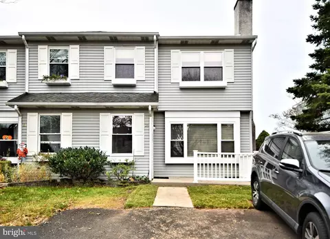 26 Church Rd, Horsham, PA 19044