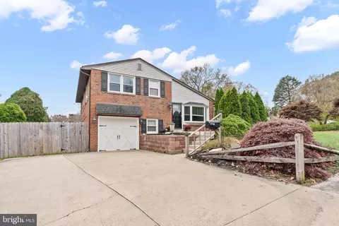 424 Avon Rd, Norristown, PA 19403