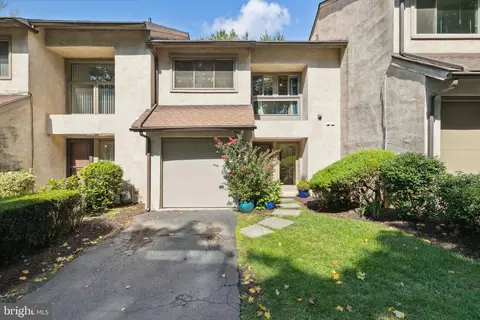 540 Haverford Rd #9, Wynnewood, PA 19096