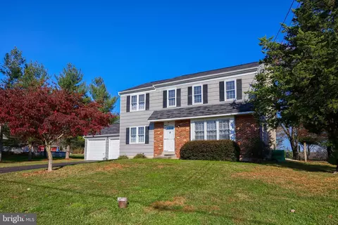 43 Little Rd, Zieglersville, PA 19492