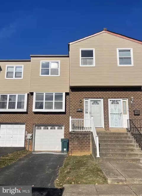 287 Birch Dr, Lafayette Hill, PA 19444