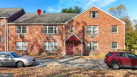 106 N Roberts Rd #CONDO L, Bryn Mawr, PA 19010