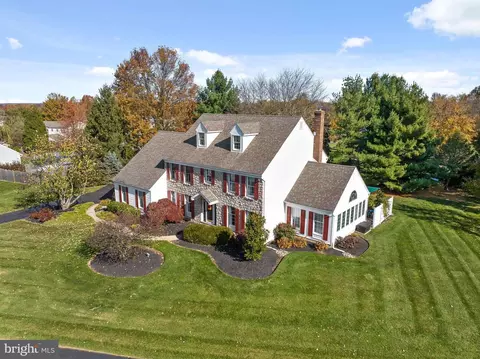 811 Patterson Dr, Lansdale, PA 19446