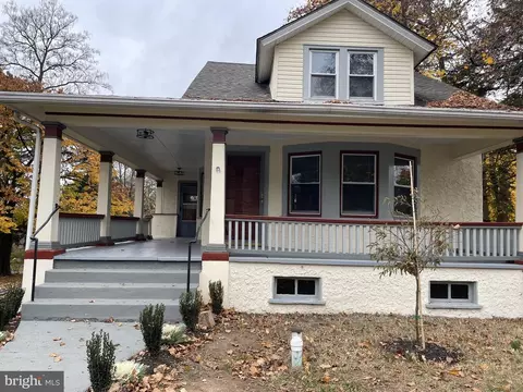 1465 Farmington Ave, Pottstown, PA 19464
