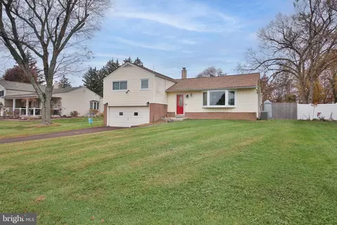 234 Becker Rd, North Wales, PA 19454