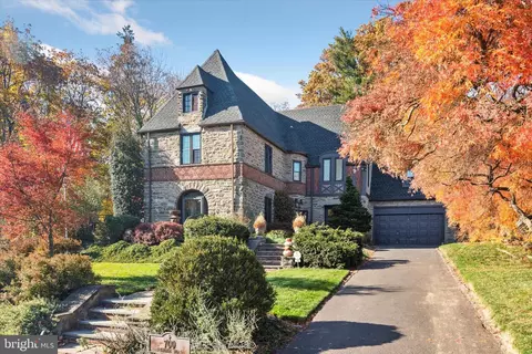 700 Wyndale Rd, Jenkintown, PA 19046