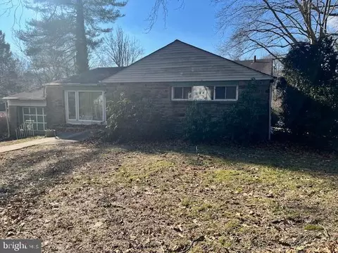 808 Chelten Hills Dr, Elkins Park, PA 19027