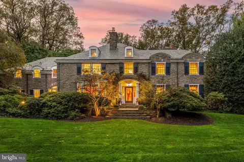 260 Cheswold Ln, Haverford, PA 19041