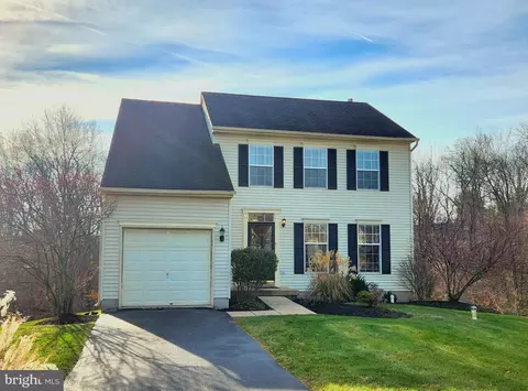 323 Ross Ln, Collegeville, PA 19426