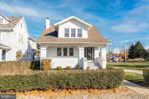 218 Glenwood Rd, King Of Prussia, PA 19406