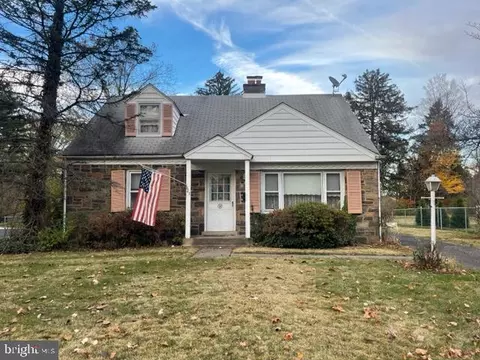 1607 Church Rd, Oreland, PA 19075