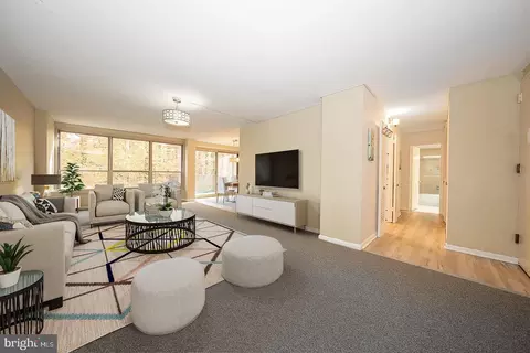 1001 City Ave #EE-324, Wynnewood, PA 19096