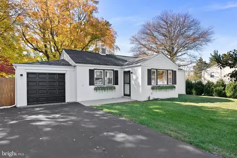 3236 W Mount Kirk Ave, Eagleville, PA 19403