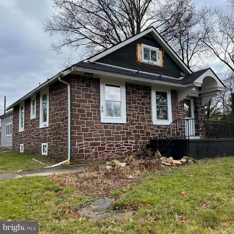 1737 Walnut St, Lansdale, PA 19446