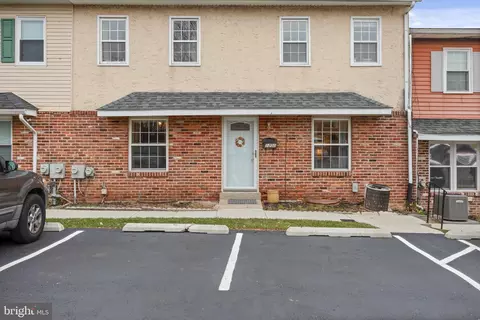 1202 Whitpain Hls, Blue Bell, PA 19422