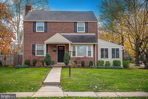 1532 James Rd, Wynnewood, PA 19096