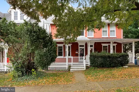 211 E 7th Ave, Conshohocken, PA 19428