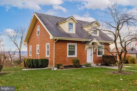 404 Riverview Rd, Plymouth Meeting, PA 19462