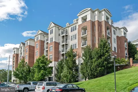 300 W Elm St #2133, Conshohocken, PA 19428