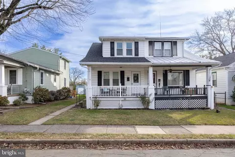 662 N Price St, Pottstown, PA 19464