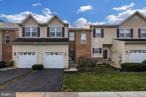 3938 Palmer Ct, Collegeville, PA 19426