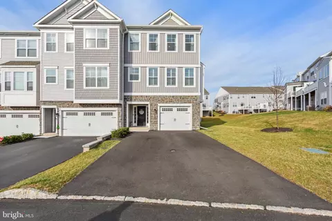 100 Harland Ave, Royersford, PA 19468