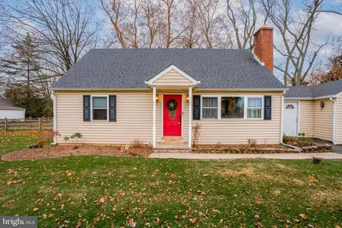 64 Level Rd, Collegeville, PA 19426