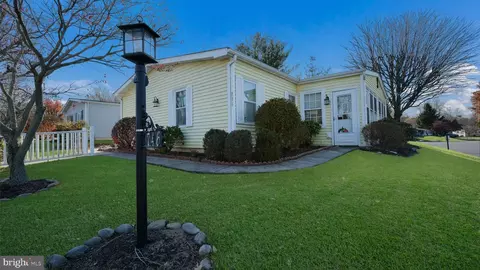746 Dogwood Dr, North Wales, PA 19454