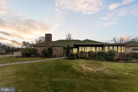 1150 Brooke Rd, Pottstown, PA 19464