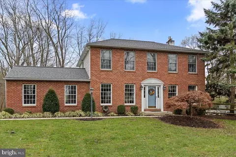 1482 Sweetbriar Ln, Lansdale, PA 19446