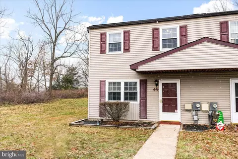 49 Pennypacker Dr, Schwenksville, PA 19473