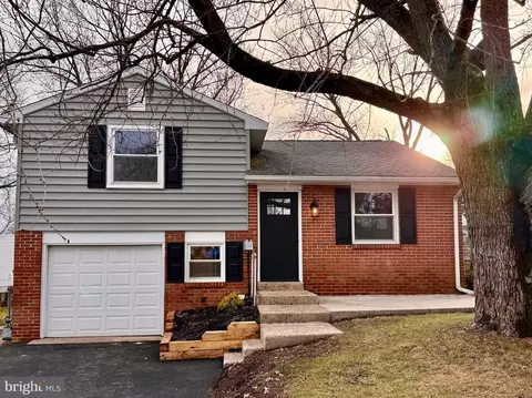 205 Anthony Wayne Dr, Pottstown, PA 19464