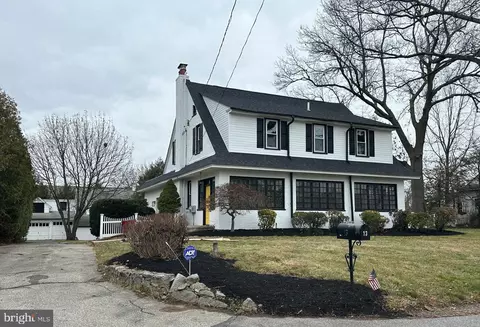 13 Oaklyn Ave, Eagleville, PA 19403