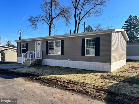 165 W Ridge Pike #135, Limerick, PA 19468