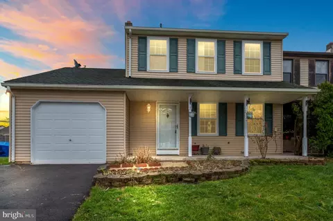 430 Windsor Dr, Harleysville, PA 19438