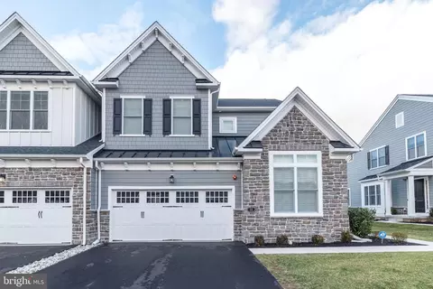 15 Overlook Cir, Ambler, PA 19002
