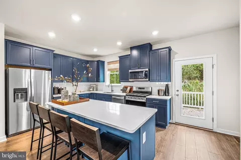 7 Continental Way, Bridgeport, PA 19405