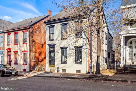 357 Chestnut St, Pottstown, PA 19464