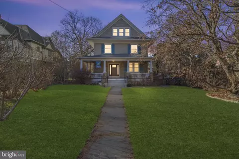 7856 Spring Ave, Elkins Park, PA 19027