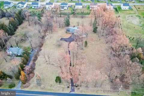 1836 Berks Rd, Norristown, PA 19403