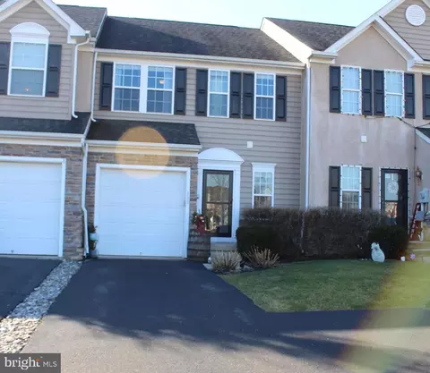 133 Fawn Dr, Gilbertsville, PA 19525