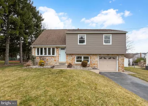 110 Brownlie Rd, King Of Prussia, PA 19406
