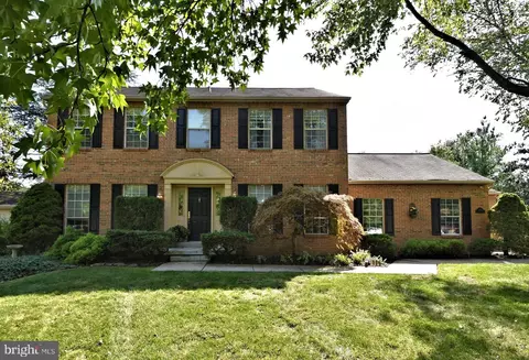 204 Mallard Dr E, North Wales, PA 19454