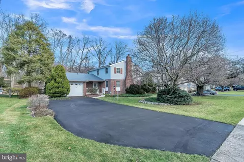 240 Beatrice Ave, Hatboro, PA 19040