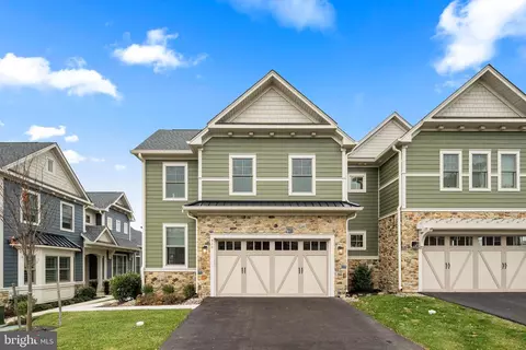 510 Roberts Rd #77, Ambler, PA 19002
