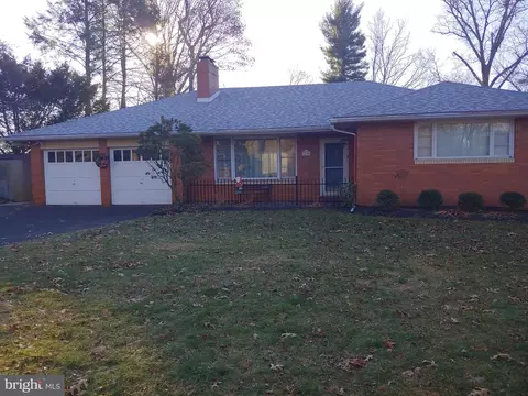 1128 Hagues Mill Rd, Ambler, PA 19002