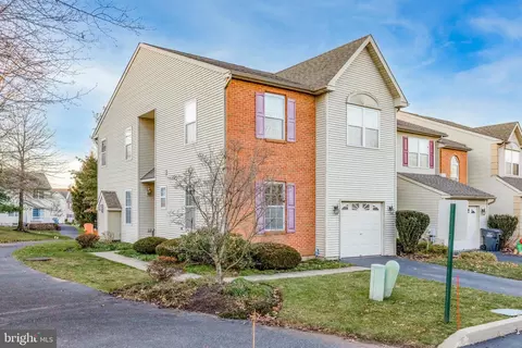 364 Hamilton Dr, Harleysville, PA 19438