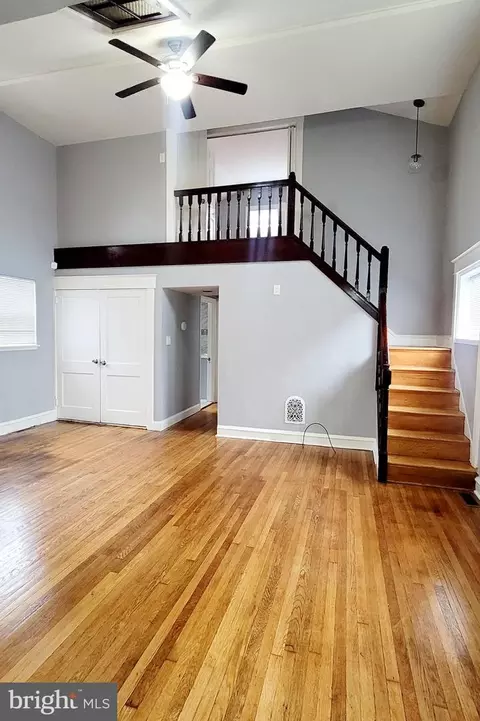 9 Church Rd, Elkins Park, PA 19027